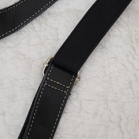 FOSSIL | Genuine Leather Crossbody Purse - Picture 11 of 11